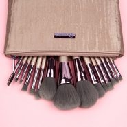 ست براش بی اچ کازمتیک 15 عددی لویش الگانس BH Cosmetics همراه با کیف مخصوص
